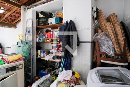 Casa à venda com 219m², 3 quartos e 3 vagasÁrea de serviço