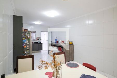 Casa à venda com 219m², 3 quartos e 3 vagasCozinha