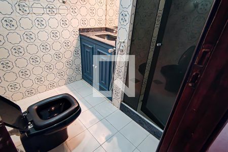 Apartamento à venda com 98m², 2 quartos e 2 vagasbanheiro social