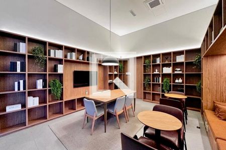 Apartamento à venda com 162m², 3 quartos e 3 vagas Apartamento à venda com 162m², 3 quartos e 3 vagasEstudos/Coworking