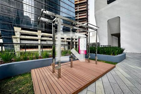 Apartamento à venda com 162m², 3 quartos e 3 vagas Apartamento à venda com 162m², 3 quartos e 3 vagasAcademia ao Ar Livre