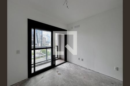 Apartamento à venda com 162m², 3 quartos e 3 vagas Apartamento à venda com 162m², 3 quartos e 3 vagasSuíte 2