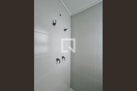 Apartamento à venda com 162m², 3 quartos e 3 vagas Apartamento à venda com 162m², 3 quartos e 3 vagasBanheiro Suíte 2