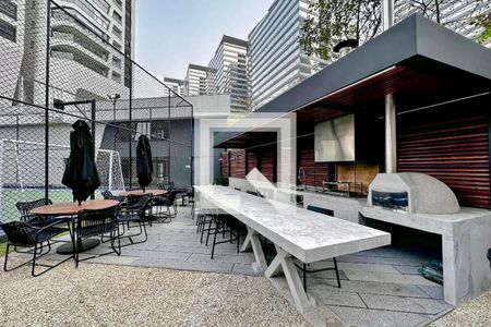 Apartamento à venda com 162m², 3 quartos e 3 vagas Apartamento à venda com 162m², 3 quartos e 3 vagasChurrasqueira