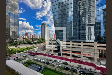 Apartamento à venda com 162m², 3 quartos e 3 vagas Apartamento à venda com 162m², 3 quartos e 3 vagasVista