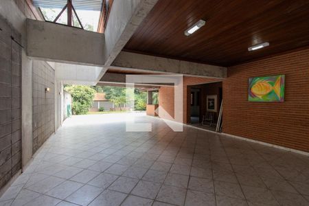 Garagem de casa à venda com 3 quartos, 400m² em Barro Branco (zona Norte), São Paulo