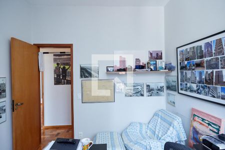 Apartamento à venda com 140m², 4 quartos e 1 vagaEscritório