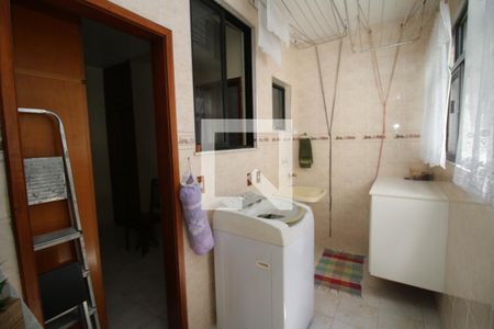 Apartamento à venda com 132m², 3 quartos e 1 vagaÁrea de Serviço