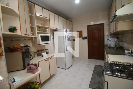 Apartamento à venda com 132m², 3 quartos e 1 vagaCozinha