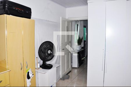 Casa à venda com 100m², 2 quartos e 1 vagaQuarto 01