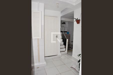 Casa à venda com 100m², 2 quartos e 1 vagaÁrea de Serviço