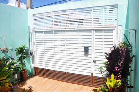 Casa à venda com 100m², 2 quartos e 1 vagaGaragem