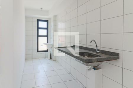 Apartamento à venda com 45m², 2 quartos e 1 vaga Apartamento à venda com 45m², 2 quartos e 1 vagaCozinha e Área de Serviço