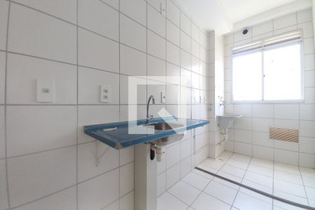 Apartamento à venda com 44m², 2 quartos e 1 vagaCozinha 