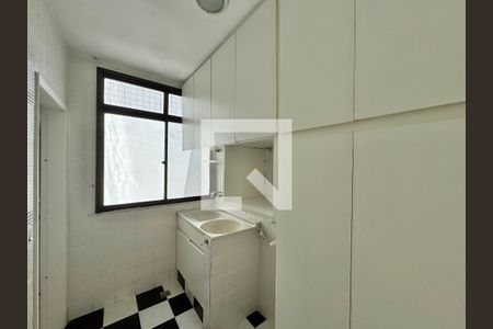 Apartamento para alugar com 208m², 3 quartos e 2 vagasÁrea de Serviço