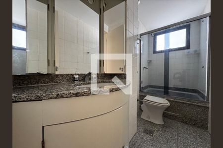 Apartamento para alugar com 208m², 3 quartos e 2 vagasBanheiro Social