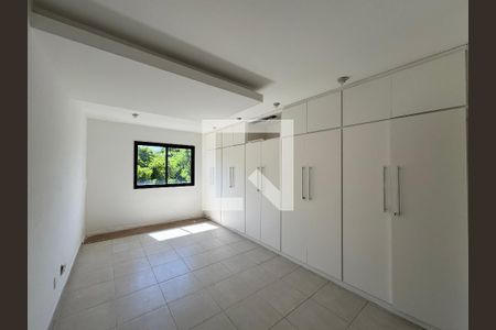 Suíte de apartamento para alugar com 3 quartos, 208m² em Recreio dos Bandeirantes, Rio de Janeiro