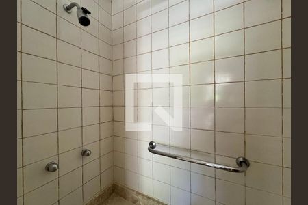 Apartamento para alugar com 208m², 3 quartos e 2 vagasSuíte - Banheiro