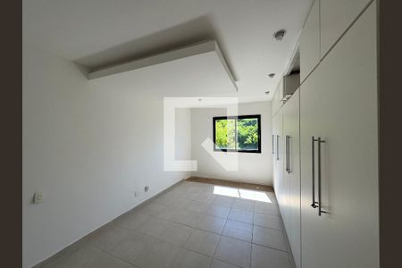 Apartamento para alugar com 208m², 3 quartos e 2 vagasSuíte