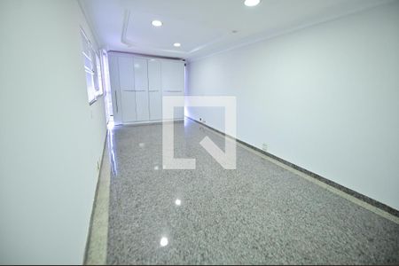 Casa para alugar com 750m², 8 quartos e 5 vagasQuarto 7