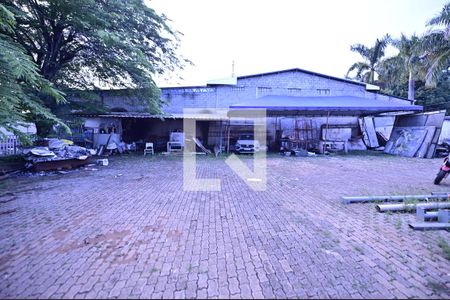 Casa para alugar com 750m², 8 quartos e 5 vagasÁrea Externa