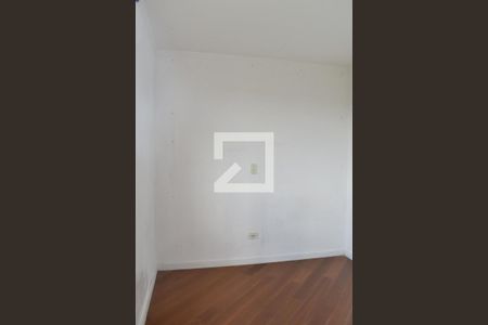 Quarto 2 de apartamento para alugar com 2 quartos, 40m² em Barreirinha, Curitiba