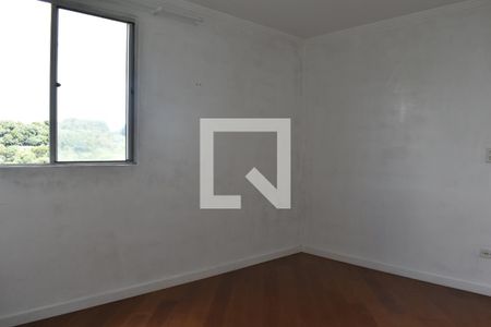 Quarto 1 de apartamento para alugar com 2 quartos, 40m² em Barreirinha, Curitiba