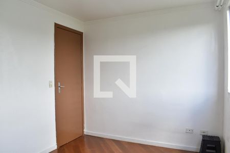 Quarto 1 de apartamento para alugar com 2 quartos, 40m² em Barreirinha, Curitiba