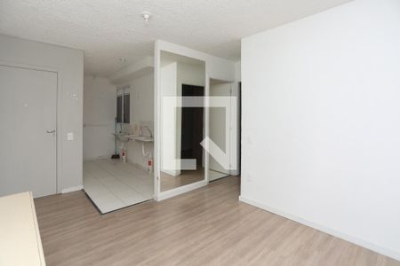 Sala de apartamento à venda com 2 quartos, 40m² em Rubem Berta, Porto Alegre
