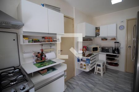 Apartamento à venda com 103m², 3 quartos e 1 vaga Apartamento à venda com 103m², 3 quartos e 1 vagaCozinha