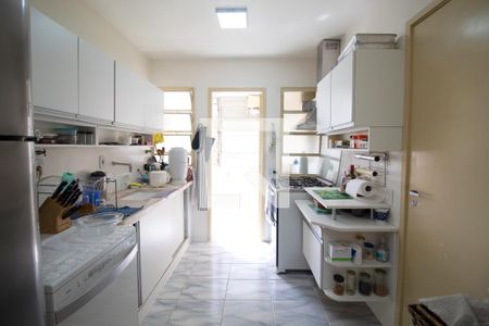 Apartamento à venda com 103m², 3 quartos e 1 vaga Apartamento à venda com 103m², 3 quartos e 1 vagaCozinha