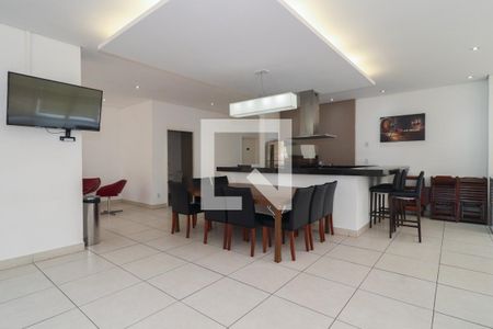 Apartamento para alugar com 47m², 2 quartos e 1 vaga Apartamento para alugar com 47m², 2 quartos e 1 vagaÁrea comum - Salão de festas