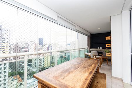 Varanda de apartamento para alugar com 3 quartos, 127m² em Consolação, São Paulo