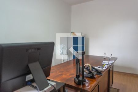 Casa à venda com 230m², 3 quartos e 3 vagasEscritorio