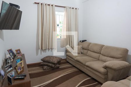 Casa à venda com 230m², 3 quartos e 3 vagasSala de TV