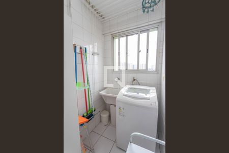 Apartamento para alugar com 53m², 2 quartos e 1 vaga Apartamento para alugar com 53m², 2 quartos e 1 vagaÁrea de serviço