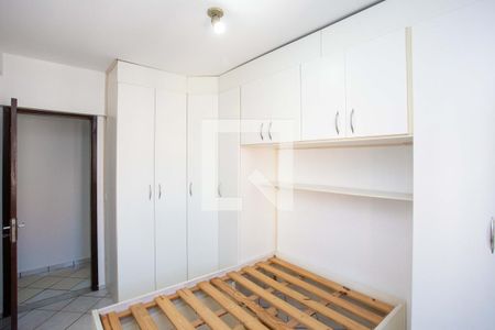 Quarto 1 de apartamento para alugar com 2 quartos, 53m² em Jardim Diadema, Diadema