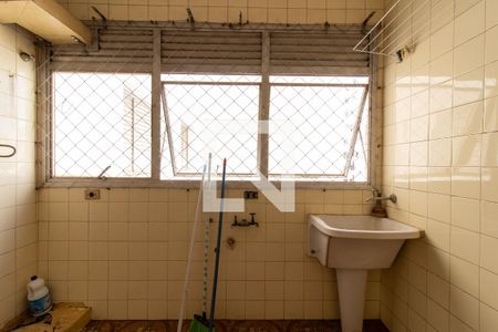 Apartamento à venda com 150m², 3 quartos e 1 vagaÁrea de Serviço