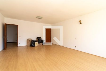 Sala de apartamento à venda com 3 quartos, 150m² em Vila Itapura, Campinas