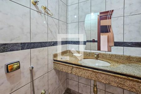 Apartamento para alugar com 300m², 5 quartos e 3 vagasBanheiro da Suíte 5