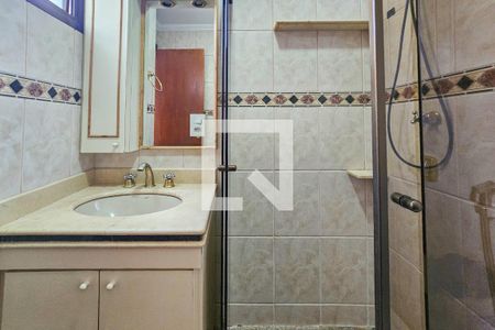 Apartamento para alugar com 300m², 5 quartos e 3 vagasBanheiro da Suíte 4