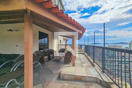 Apartamento para alugar com 300m², 5 quartos e 3 vagasÁrea de Lazer privativa