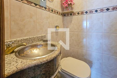 Apartamento para alugar com 300m², 5 quartos e 3 vagasBanheiro