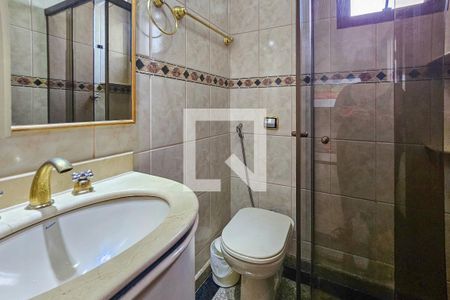 Apartamento para alugar com 300m², 5 quartos e 3 vagasBanheiro da Suíte 1