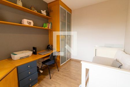 Casa de condomínio à venda com 445m², 3 quartos e 4 vagasQuarto 3