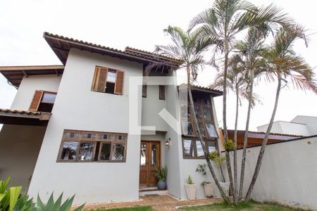 Casa de condomínio à venda com 445m², 3 quartos e 4 vagasFachada