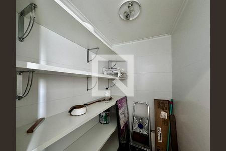 Apartamento para alugar com 92m², 2 quartos e 2 vagas Apartamento para alugar com 92m², 2 quartos e 2 vagasDespensa