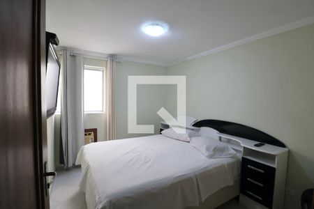 Apartamento para alugar com 89m², 3 quartos e 1 vaga Apartamento para alugar com 89m², 3 quartos e 1 vagaQuarto