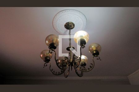 Sala de casa à venda com 3 quartos, 192m² em Parque São Quirino, Campinas