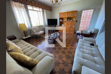Sala de casa à venda com 3 quartos, 192m² em Parque São Quirino, Campinas